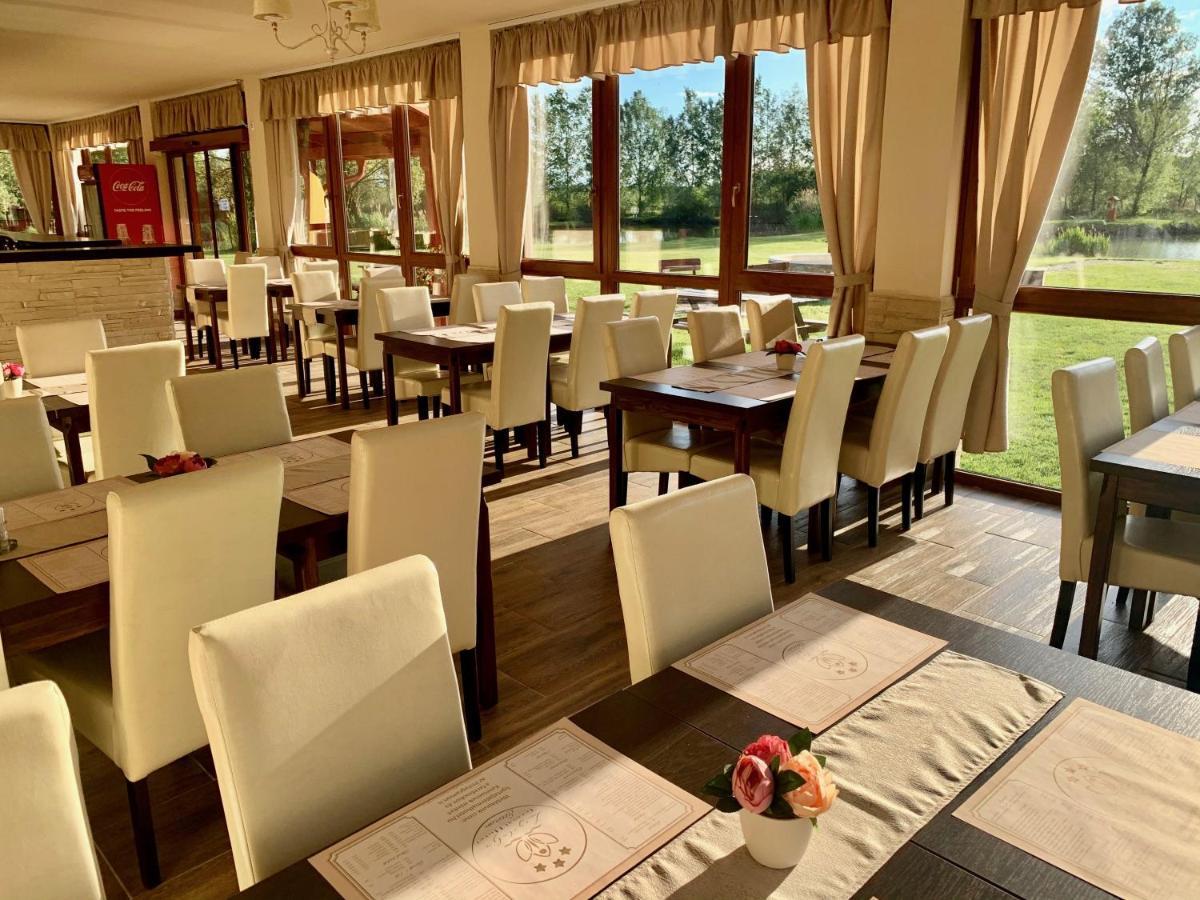 Ligetalja Termal Hotel Peneszlek Ngoại thất bức ảnh